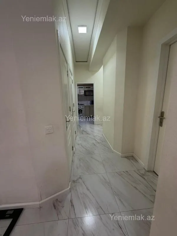Satılır 3 otaqlı yeni tikili 90 m²