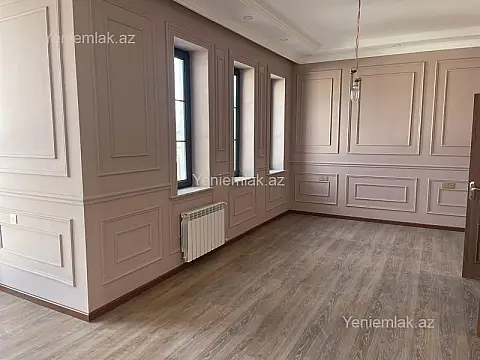 Satılır 7 otaqlı həyət evi 236 m²