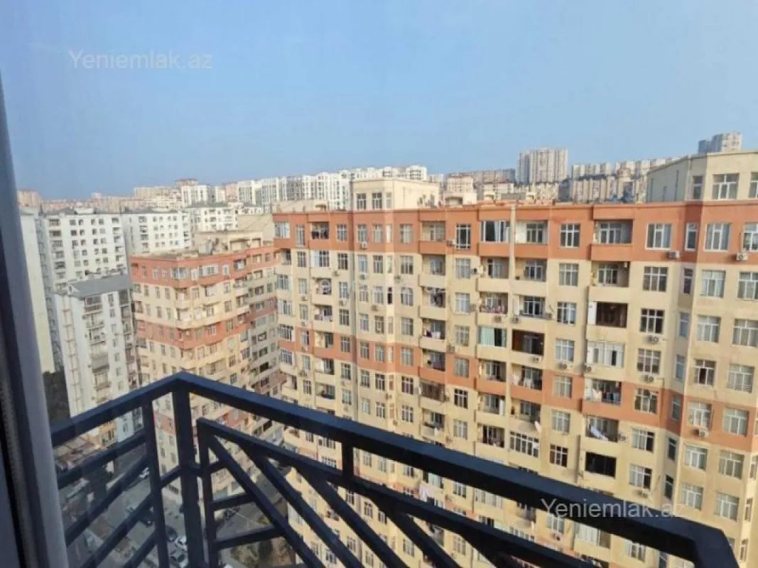 Satılır 4 otaqlı yeni tikili 135 m²