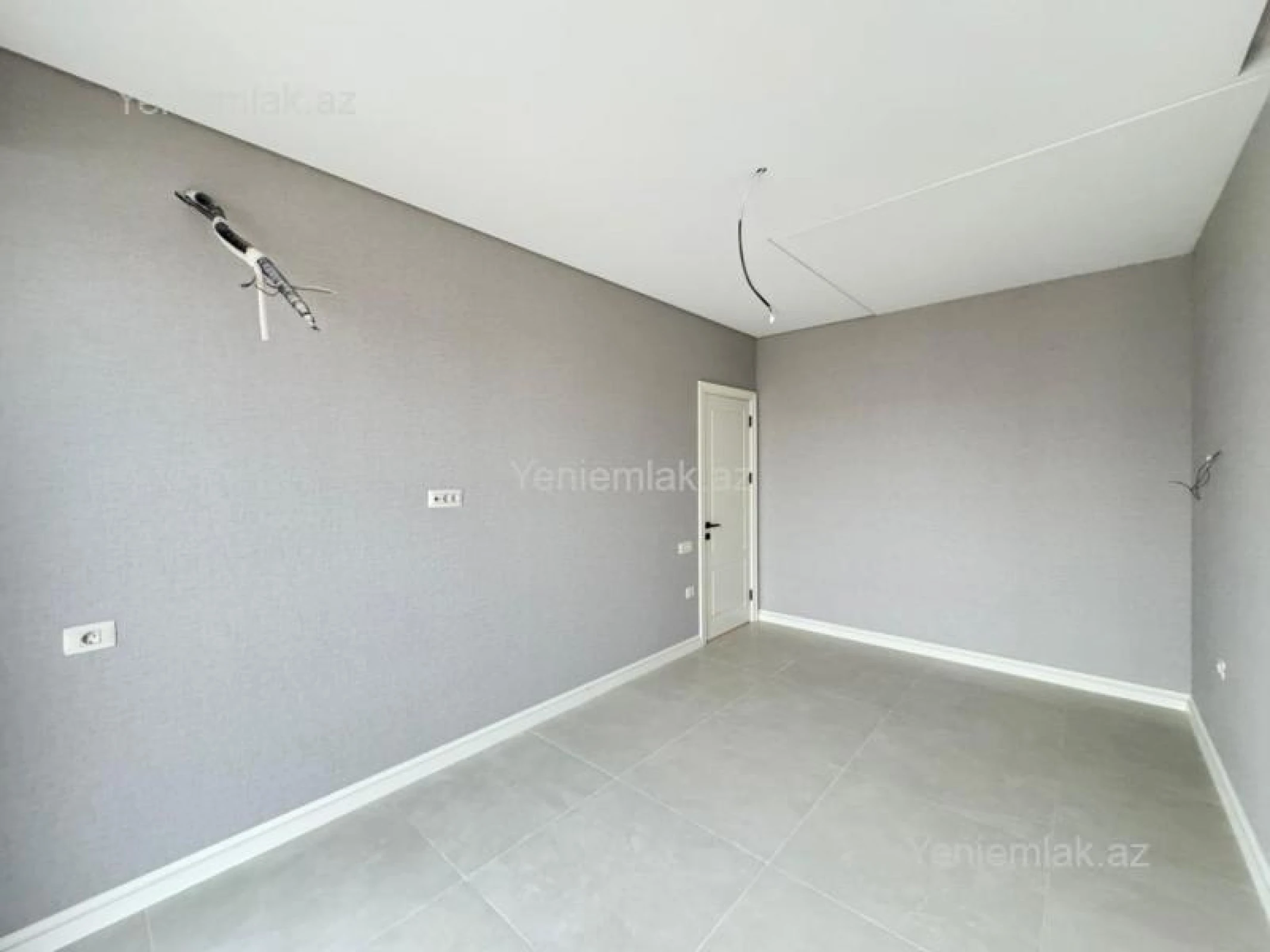 Satılır 2 otaqlı yeni tikili 67.9 m²