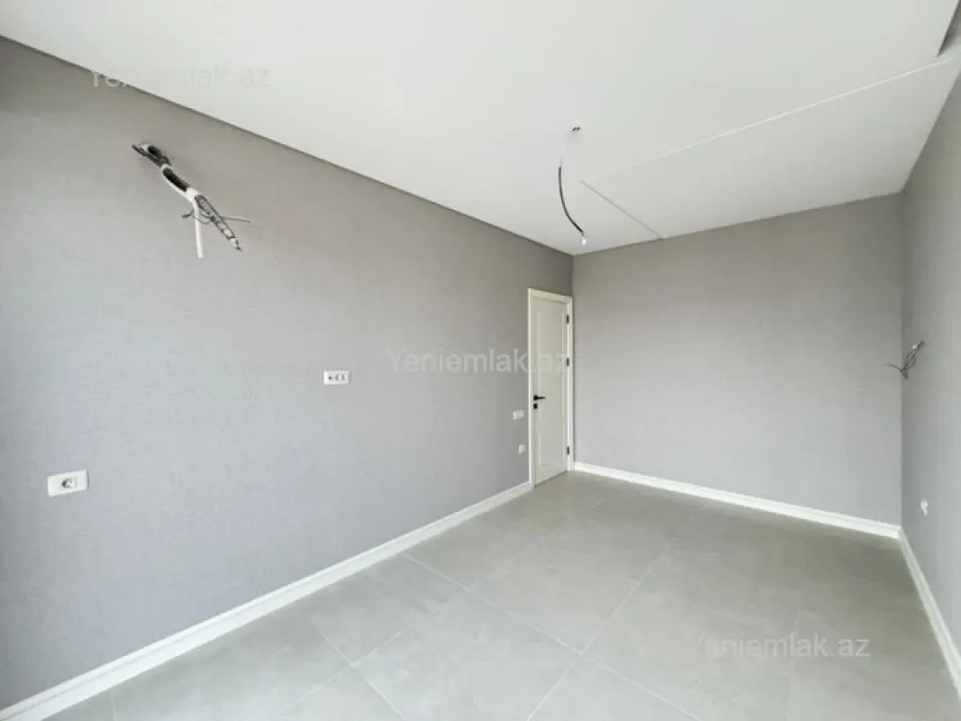 Satılır 2 otaqlı yeni tikili 67.9 m²