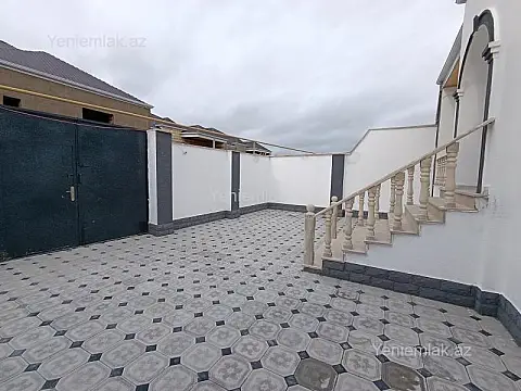 Satılır 4 otaqlı həyət evi 115 m²
