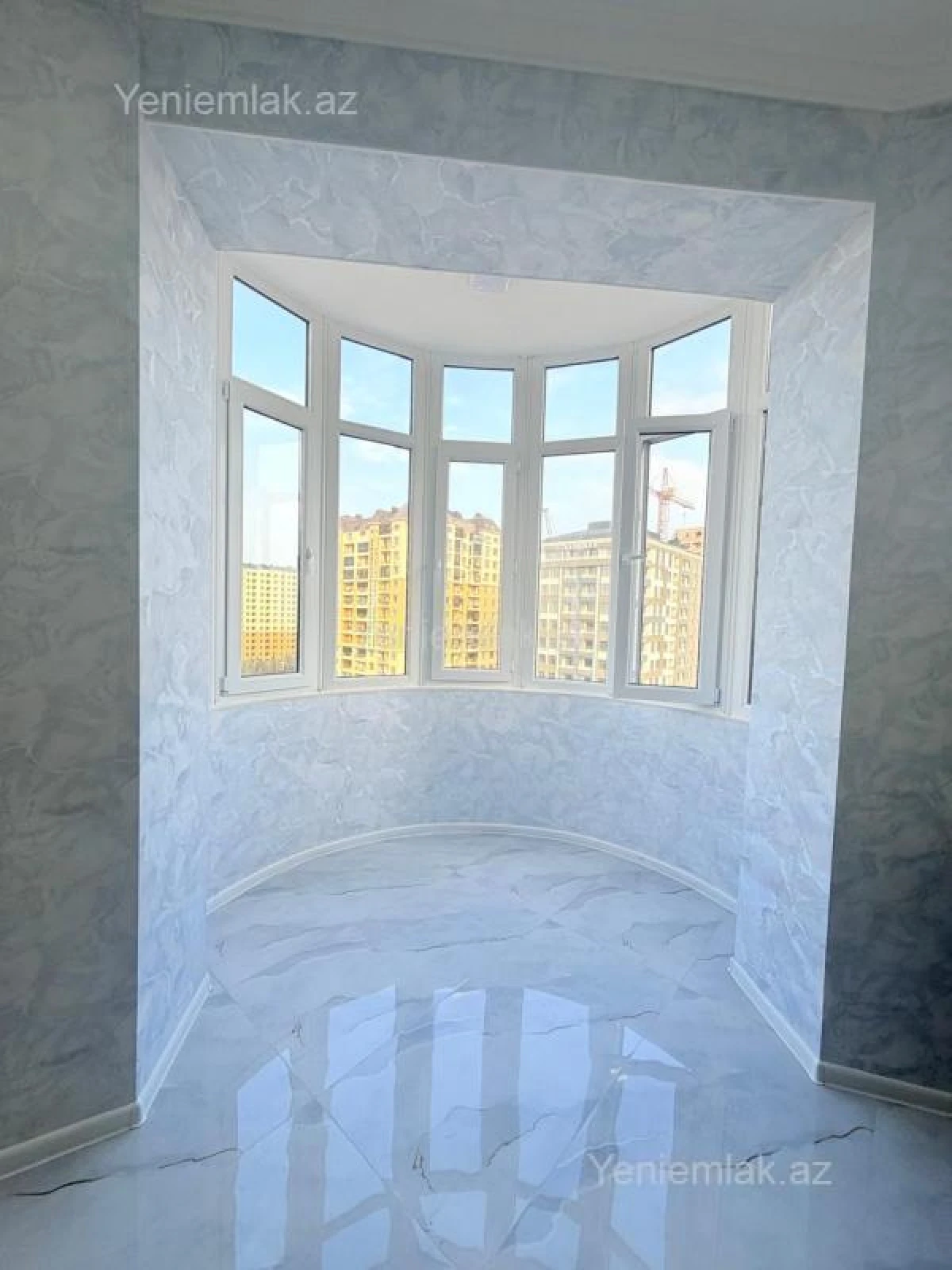 Satılır 3 otaqlı yeni tikili 95 m²