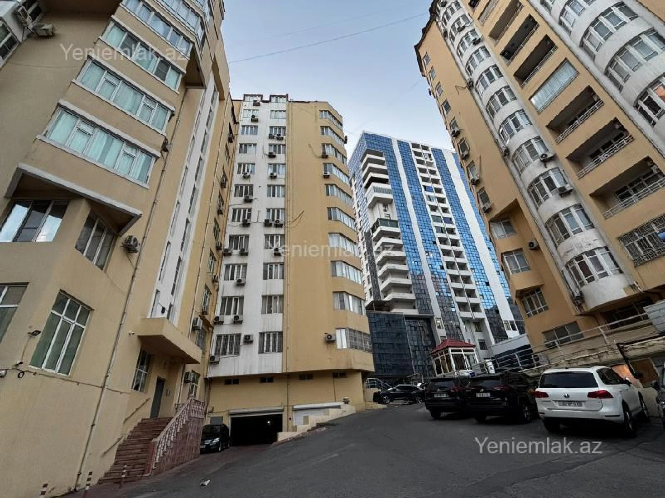 Satılır 4 otaqlı yeni tikili 170 m²