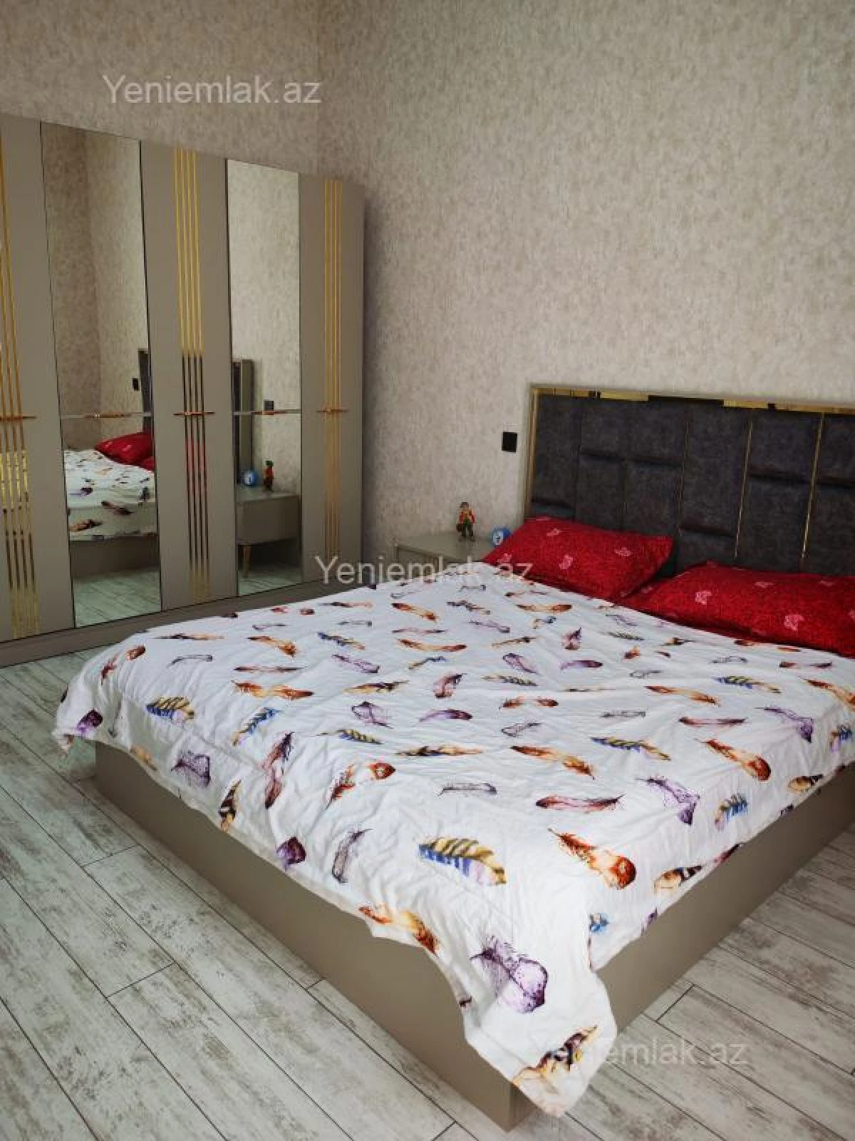 Satılır 4 otaqlı həyət evi 160 m²