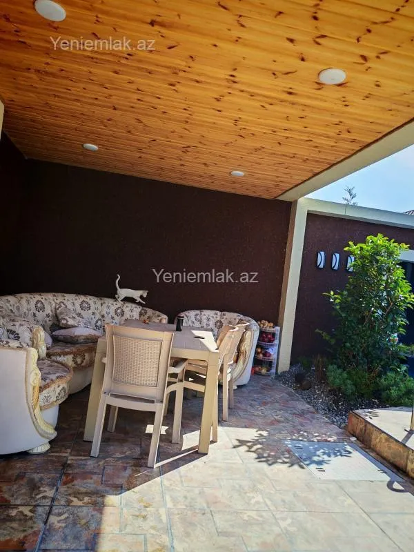 Satılır 4 otaqlı həyət evi 160 m²