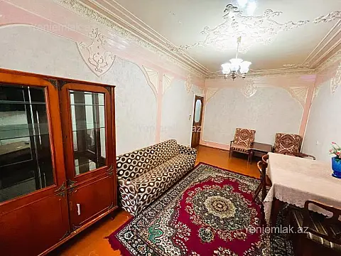 Satılır 3 otaqlı köhnə tikili 70 m² — Bakı, Nizami 3 otaq 70.00 m²