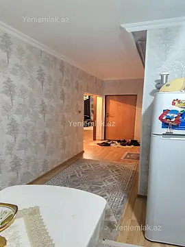 Satılır 2 otaqlı köhnə tikili 60 m²