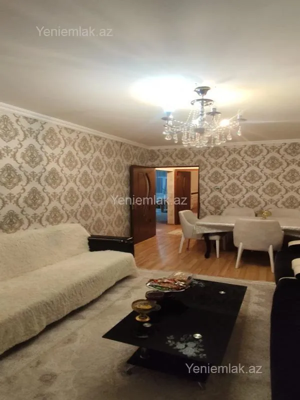 Satılır 2 otaqlı köhnə tikili 60 m²