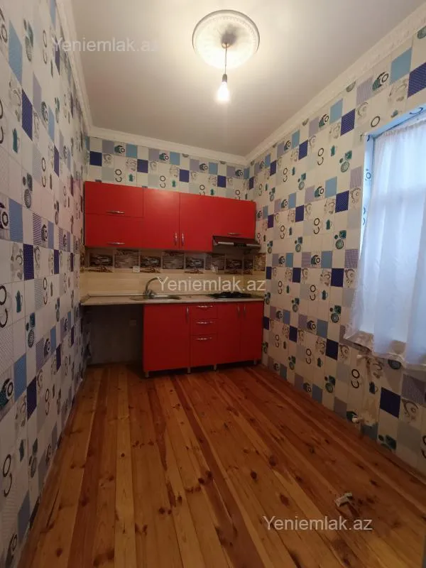 Satılır 2 otaqlı həyət evi 55 m²