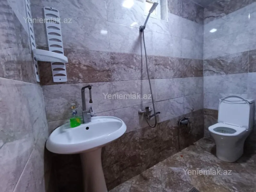 Satılır 2 otaqlı həyət evi 55 m²