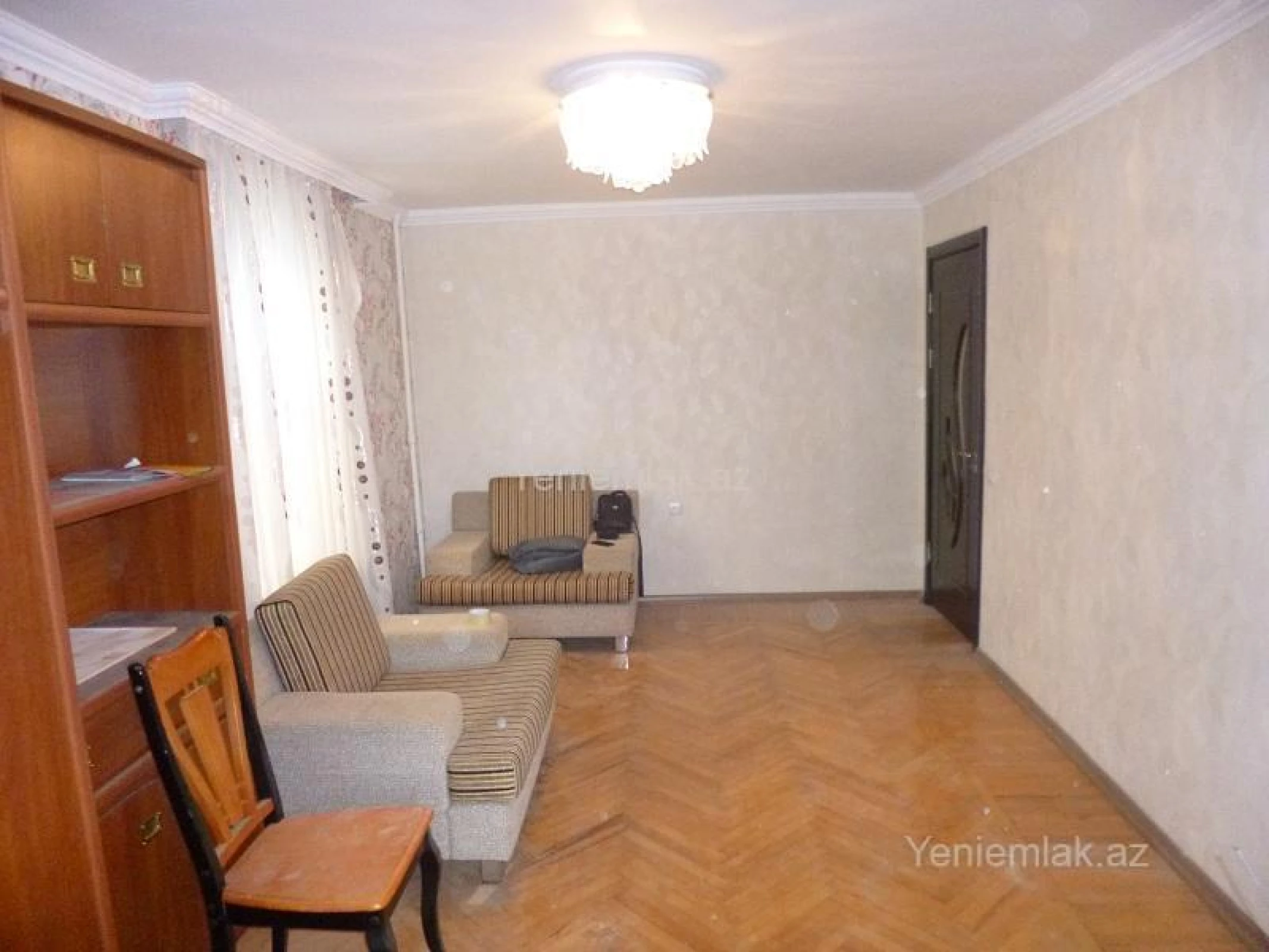 Satılır 2 otaqlı köhnə tikili 33 m²