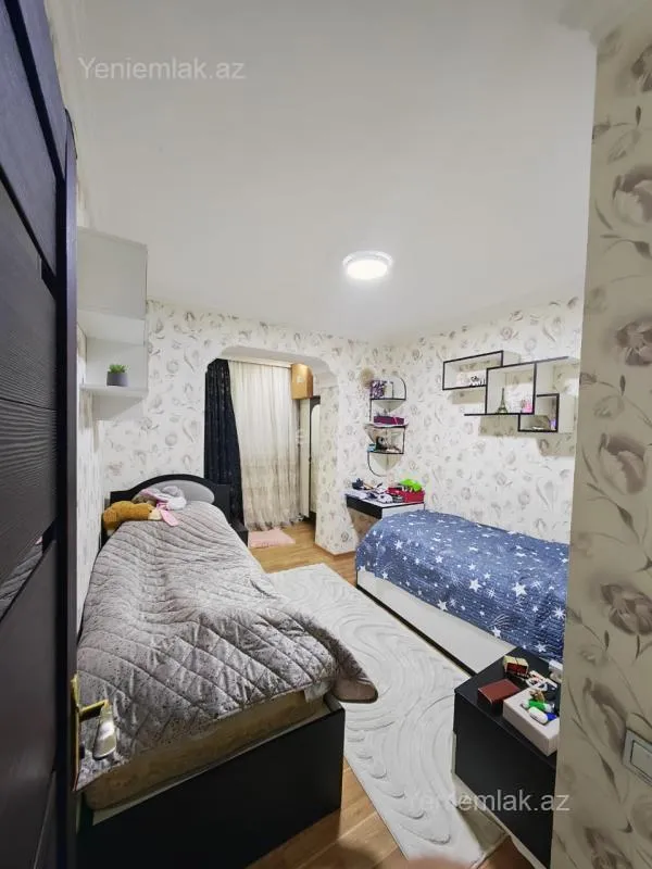 Satılır 3 otaqlı köhnə tikili 65 m²