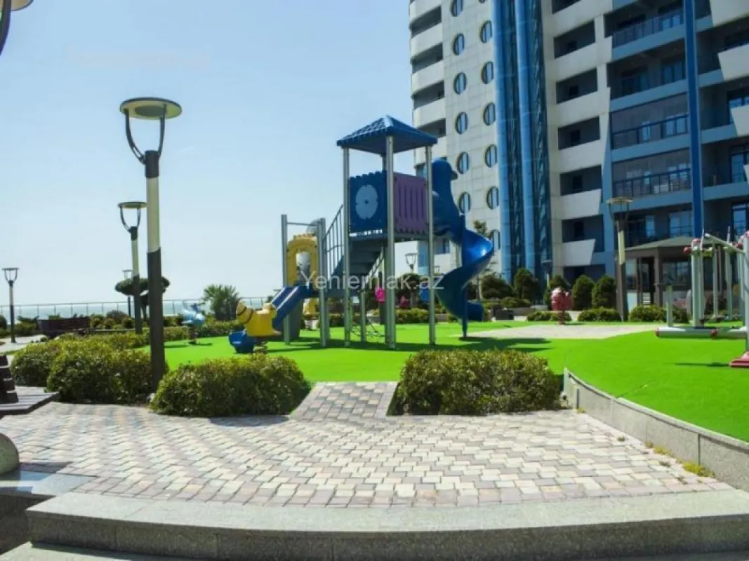 Satılır 4 otaqlı yeni tikili 191 m²