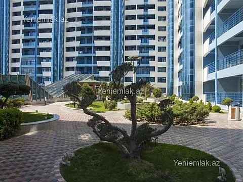 Satılır 4 otaqlı yeni tikili 191 m²