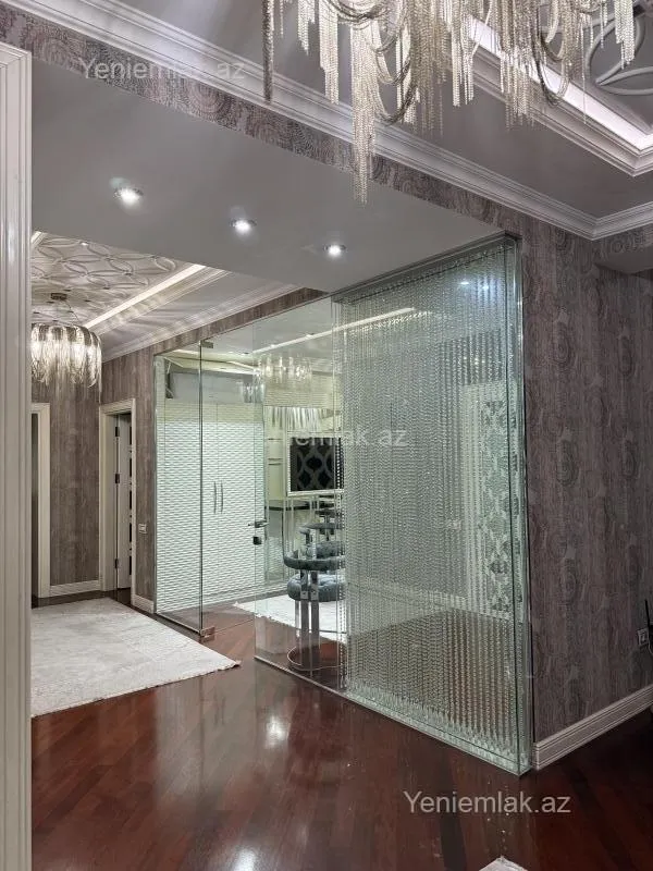 Satılır 4 otaqlı yeni tikili 191 m²