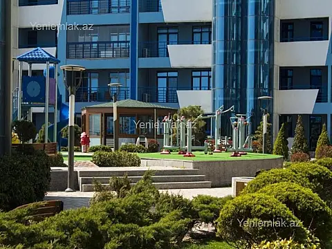 Satılır 4 otaqlı yeni tikili 191 m²