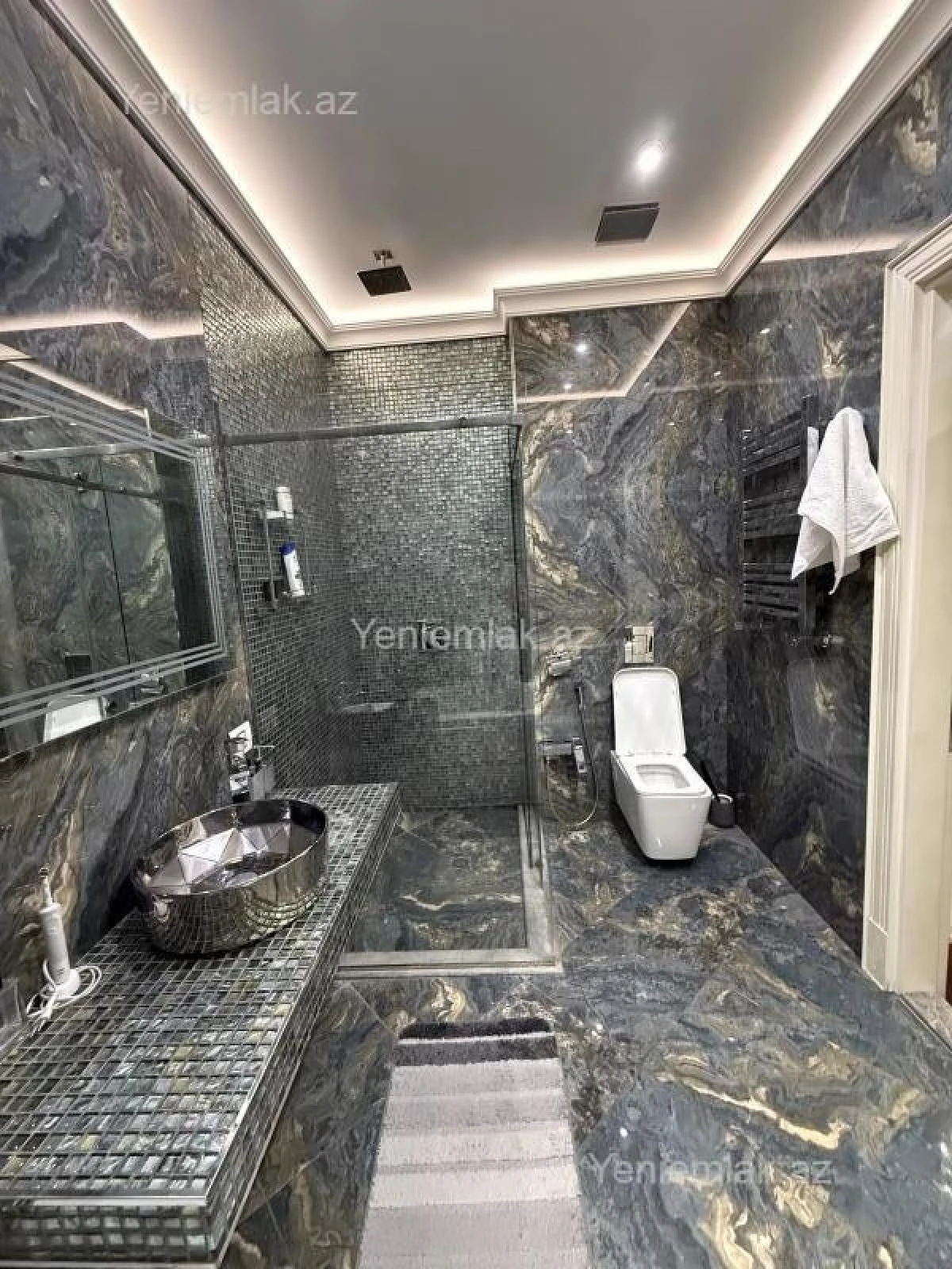 Satılır 4 otaqlı yeni tikili 191 m²