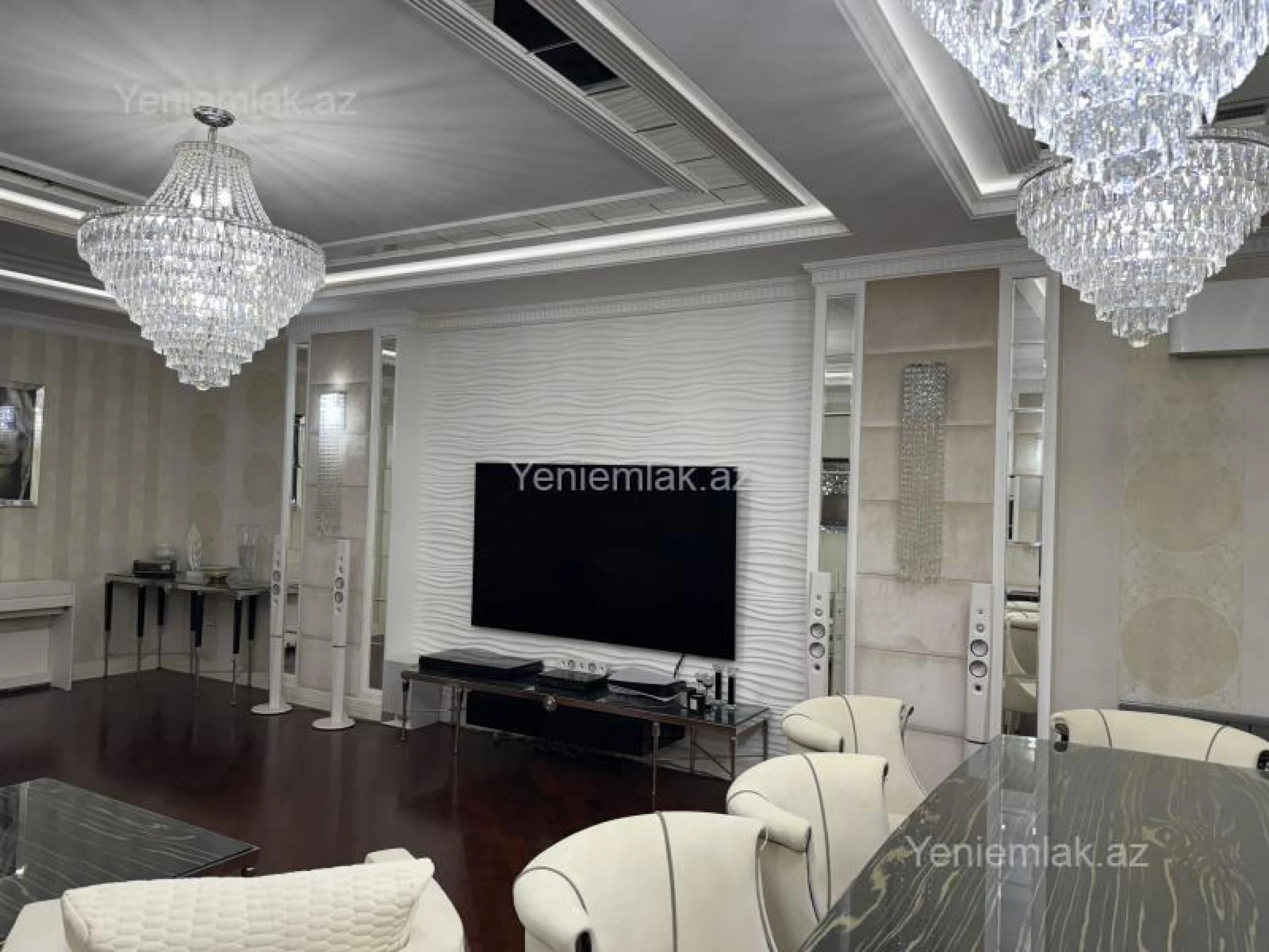 Satılır 4 otaqlı yeni tikili 191 m²