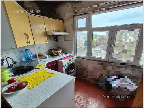 Satılır 2 otaqlı köhnə tikili 54 m²