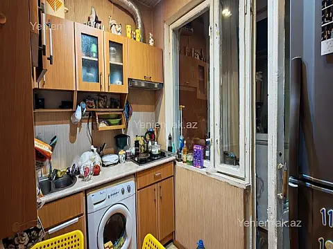 Satılır 2 otaqlı köhnə tikili 65 m²