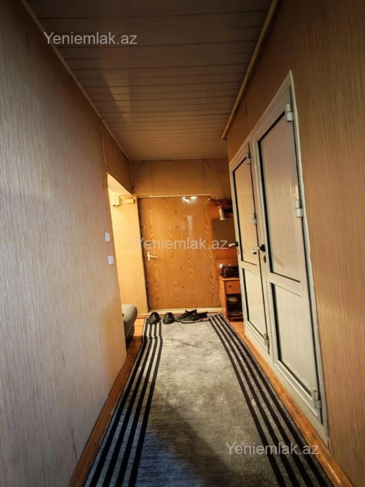 Satılır 2 otaqlı köhnə tikili 65 m²