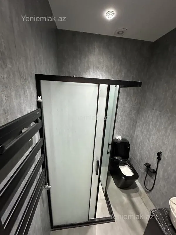 Satılır 2 otaqlı yeni tikili 70 m²