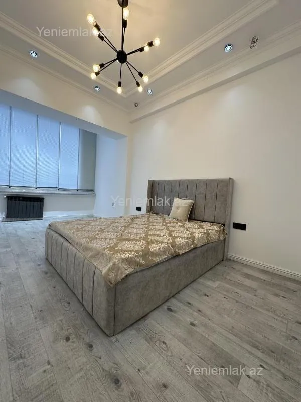 Satılır 2 otaqlı yeni tikili 70 m²