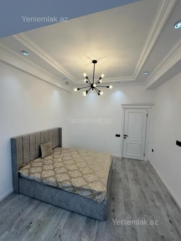 Satılır 2 otaqlı yeni tikili 70 m²