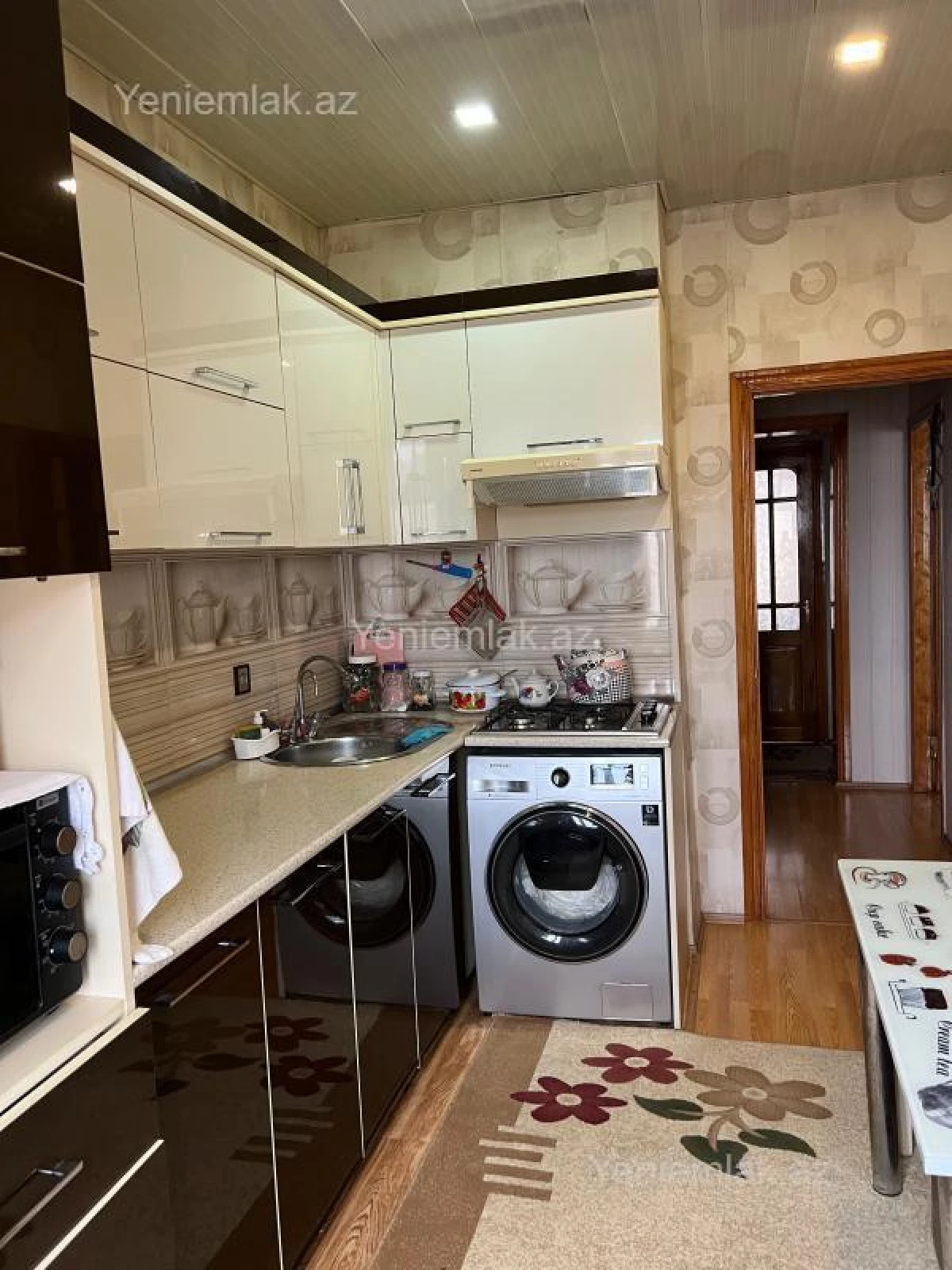 Satılır 3 otaqlı köhnə tikili 73 m²