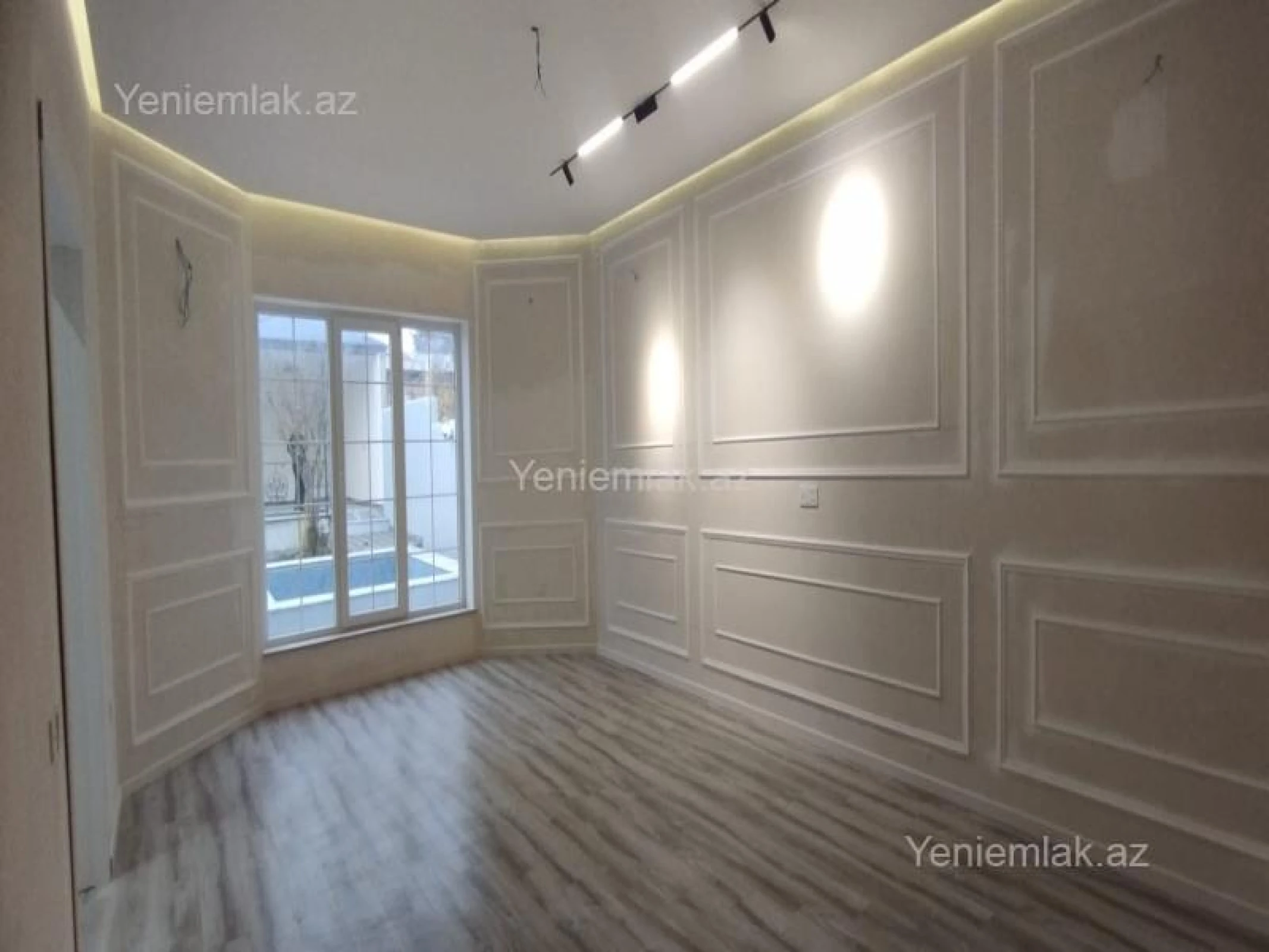 Satılır 5 otaqlı həyət evi 192 m²