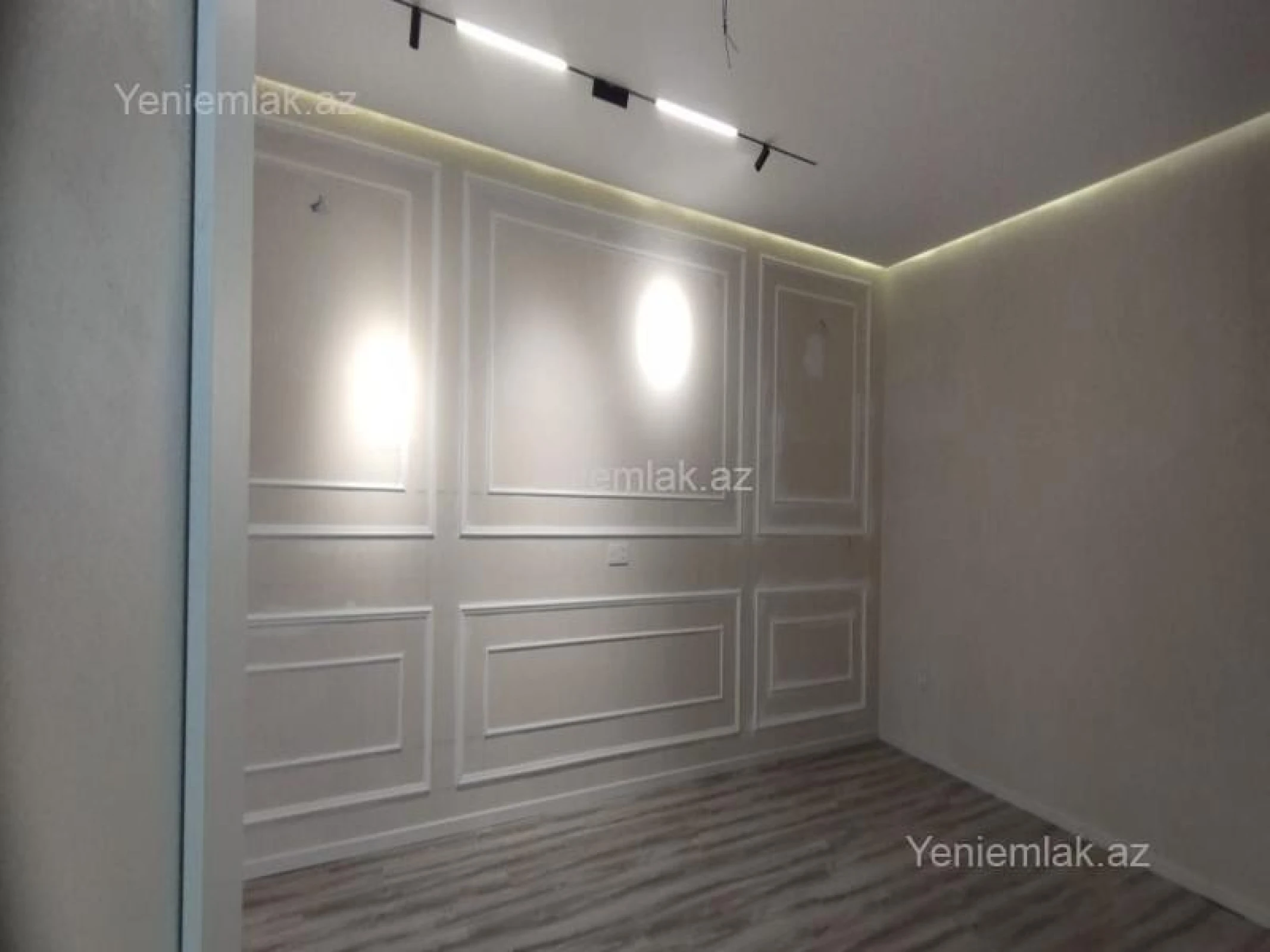 Satılır 5 otaqlı həyət evi 192 m²