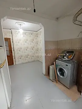 Satılır 2 otaqlı köhnə tikili 60 m²