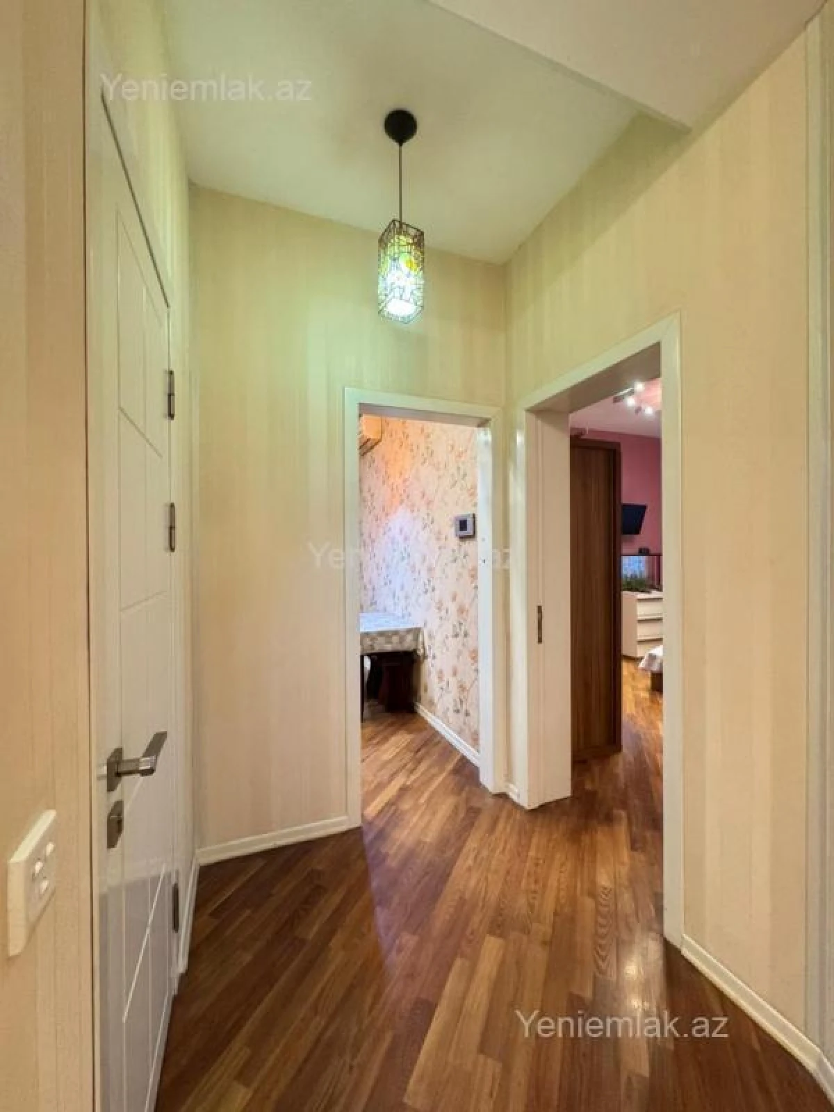 Satılır 3 otaqlı yeni tikili 85 m²