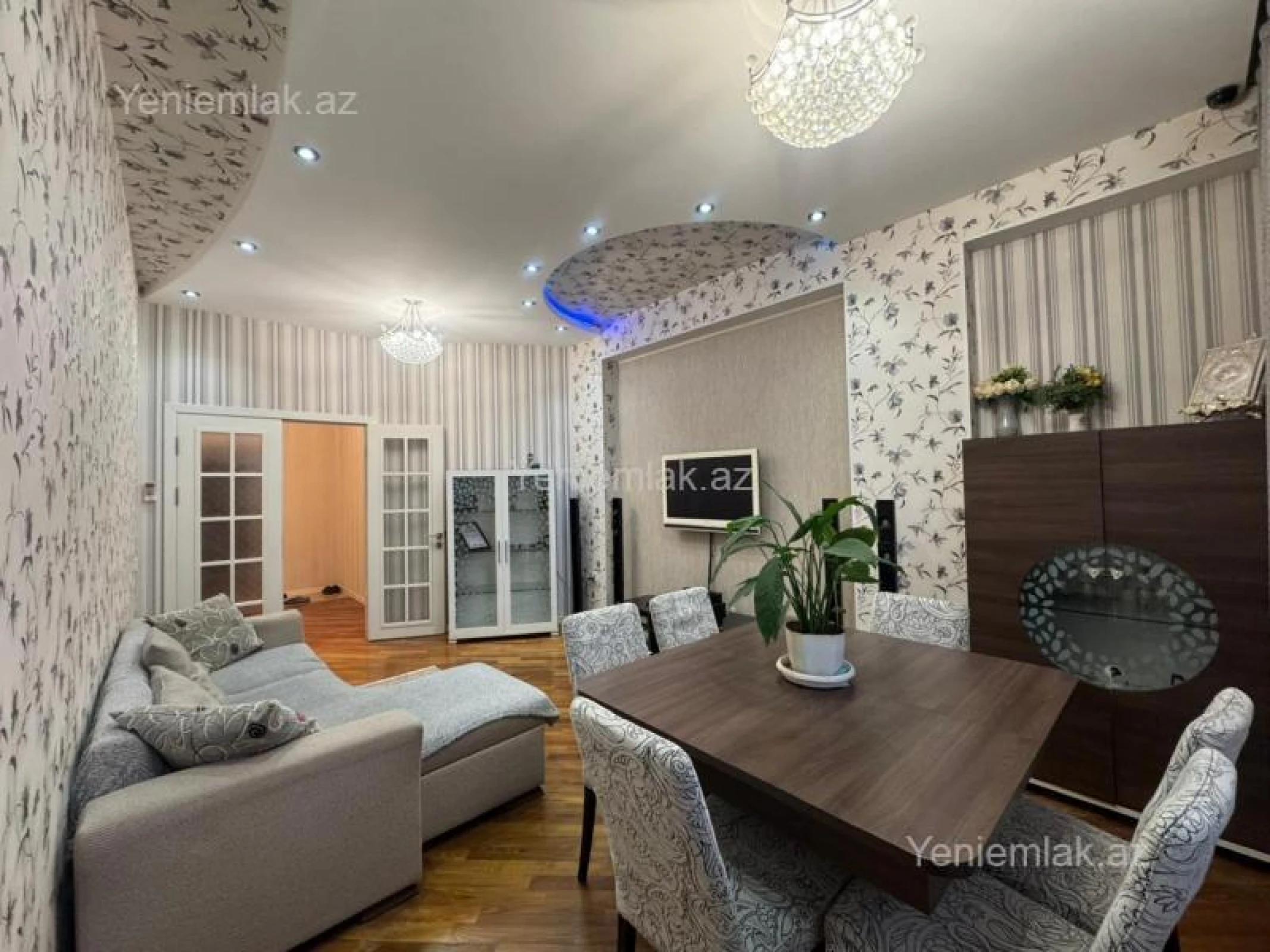 Satılır 3 otaqlı yeni tikili 85 m²