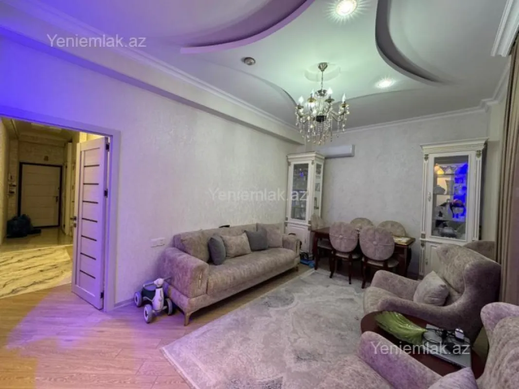 Satılır 2 otaqlı yeni tikili 65 m²