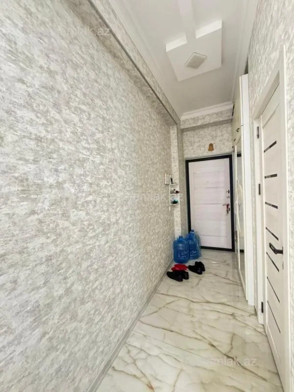 Satılır 2 otaqlı yeni tikili 65 m²