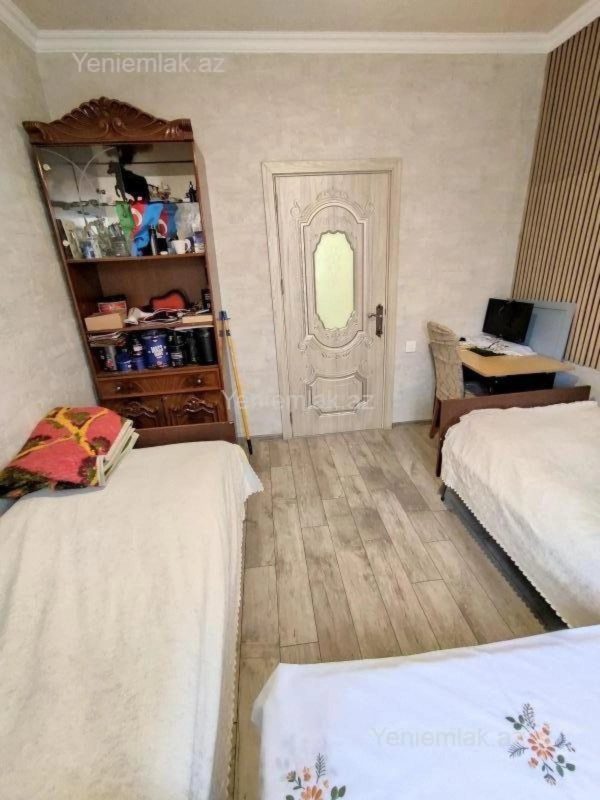 Satılır 4 otaqlı köhnə tikili 85 m²