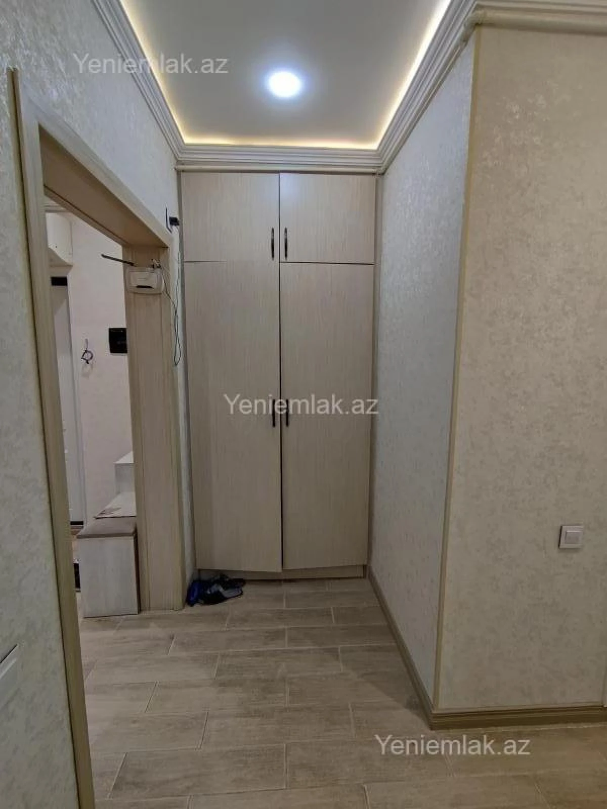Satılır 4 otaqlı köhnə tikili 85 m²