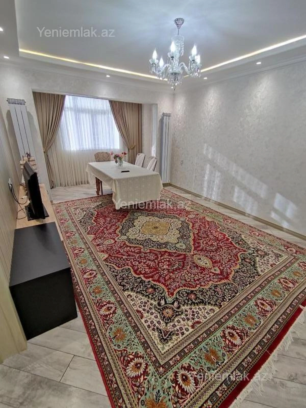 Satılır 4 otaqlı köhnə tikili 85 m²