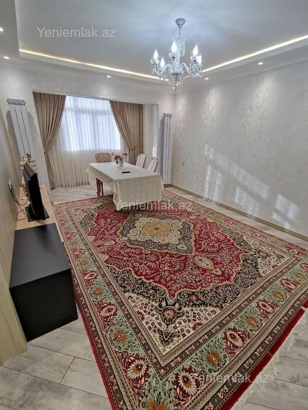 Satılır 4 otaqlı köhnə tikili 85 m²