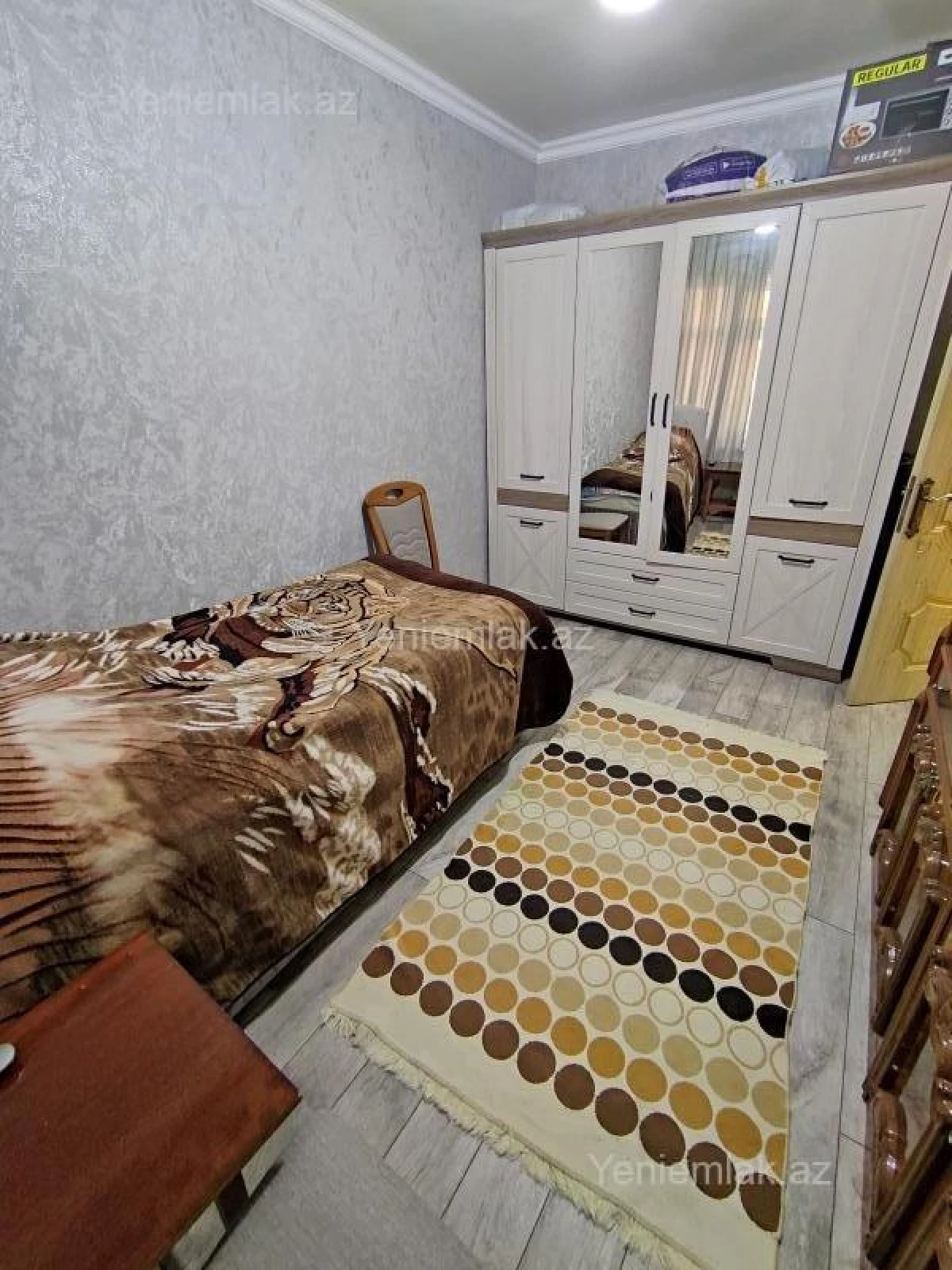 Satılır 4 otaqlı köhnə tikili 85 m²