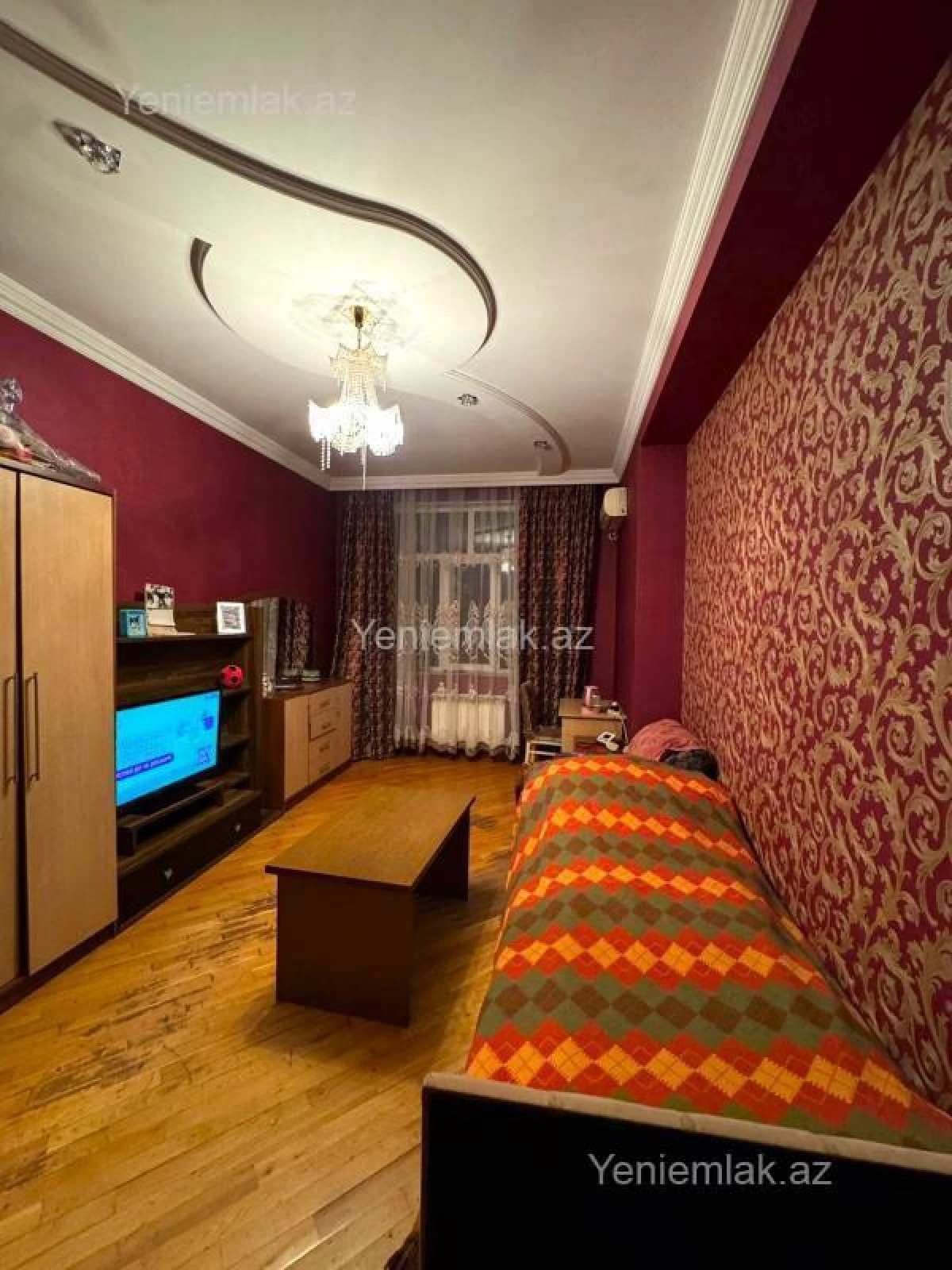 Satılır 3 otaqlı yeni tikili 150 m²