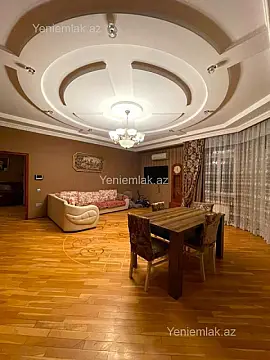 Satılır 3 otaqlı yeni tikili 150 m²