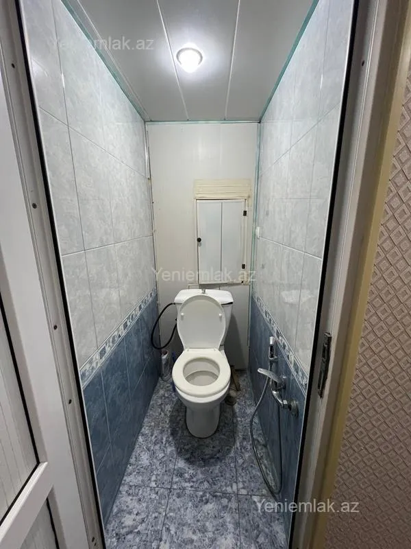 Satılır 3 otaqlı köhnə tikili 55 m²