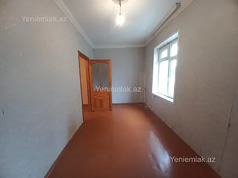 Satılır 2 otaqlı köhnə tikili 50.6 m²