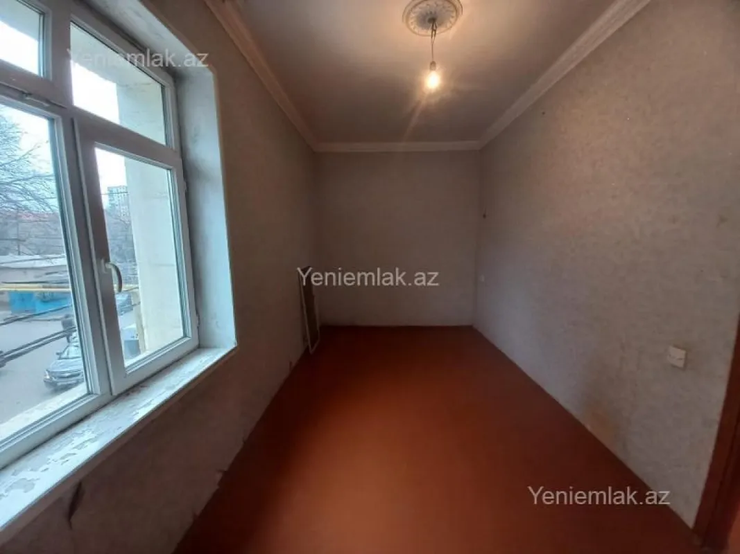 Satılır 2 otaqlı köhnə tikili 50.6 m²