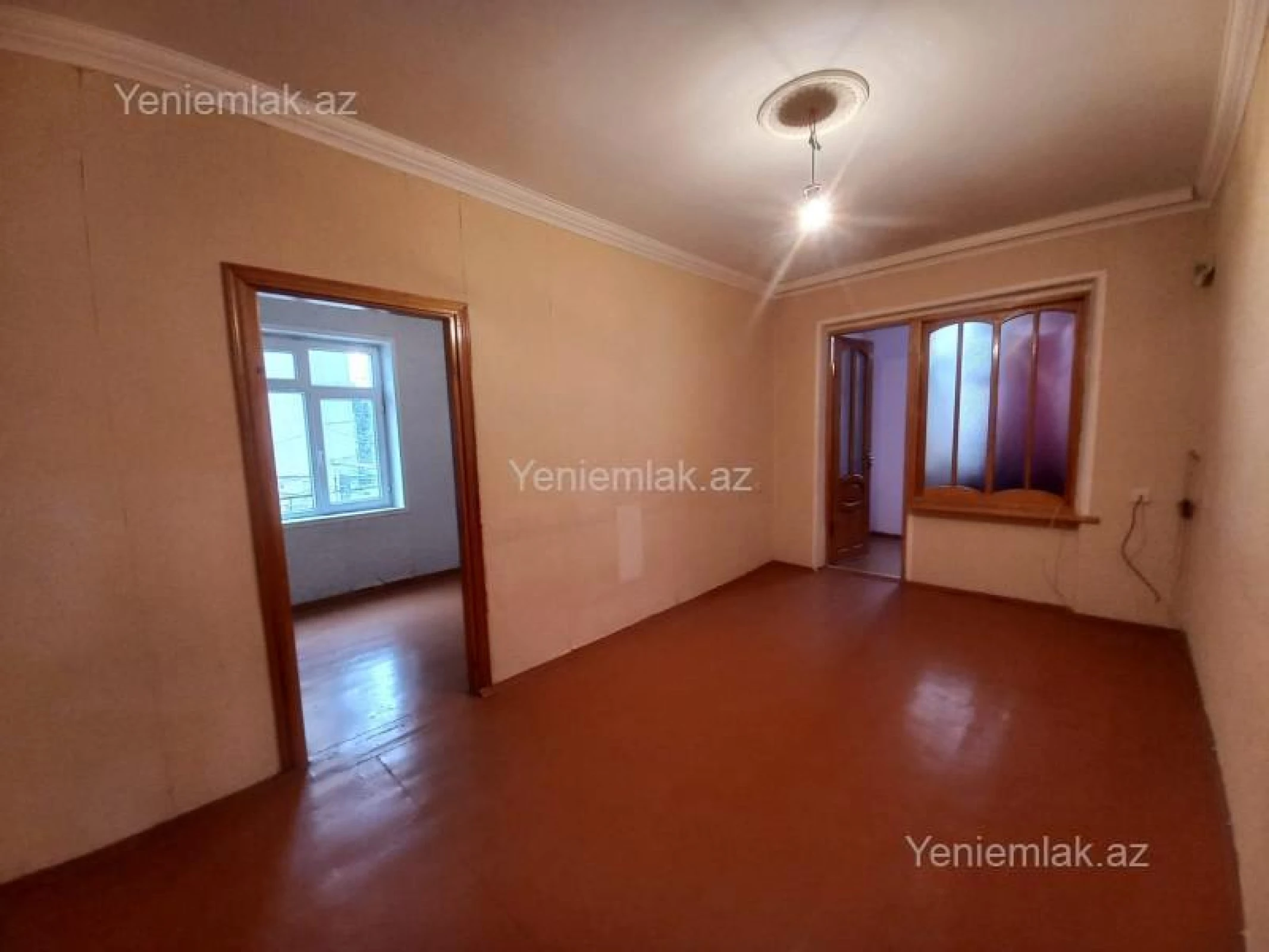 Satılır 2 otaqlı köhnə tikili 50.6 m²