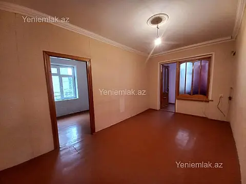 Satılır 2 otaqlı köhnə tikili 50.6 m² — Sumqayıt, 8-ci mikrorayon 2 otaq 50.60 m²