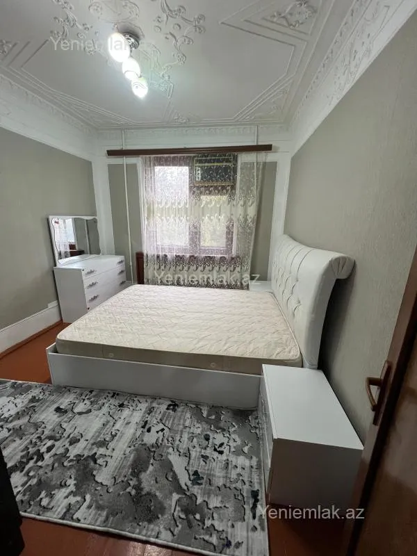 Satılır 3 otaqlı köhnə tikili 65 m²